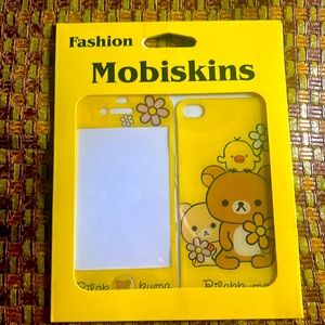 iPhone 4 cases/accessories